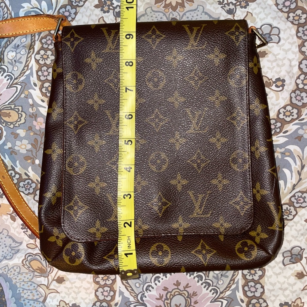 Authentic Louis Vuitton Musette Salsa Monogram Crossbody Shoulder Bag (SIO)